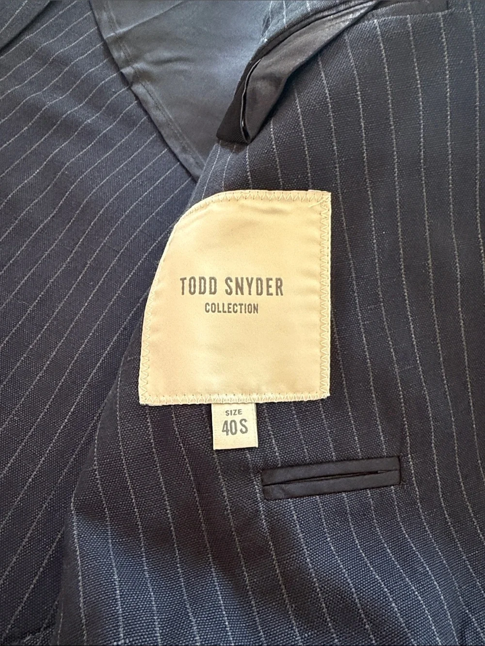 Todd Snyder Navy Pinstripe Double-Breasted Suit Jacket Sz 40S.  New